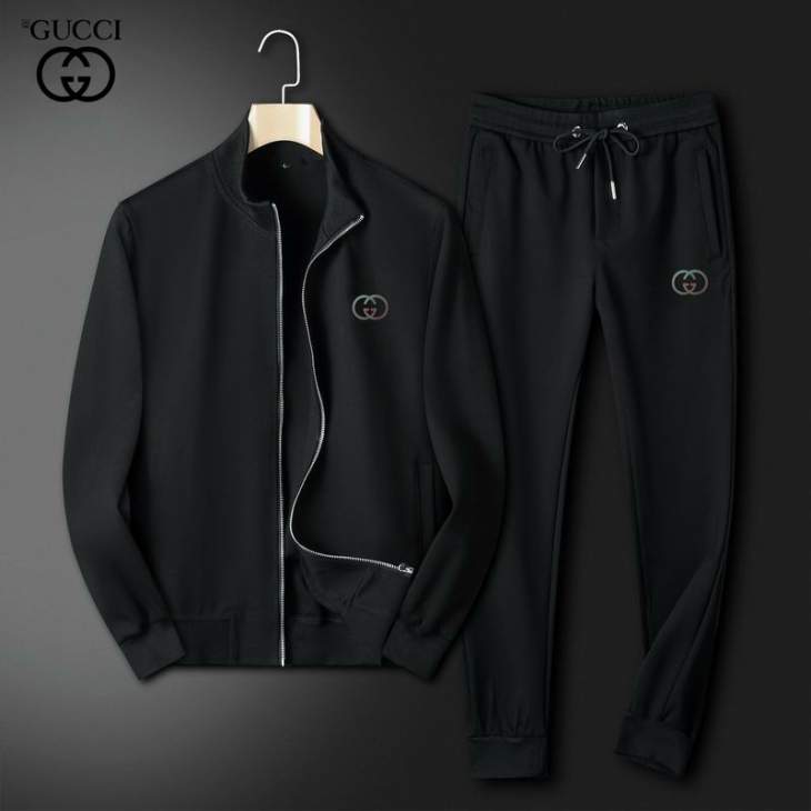 Picture of Gucci Sweater Suits _SKUGucciM-4XL25cr36040037
